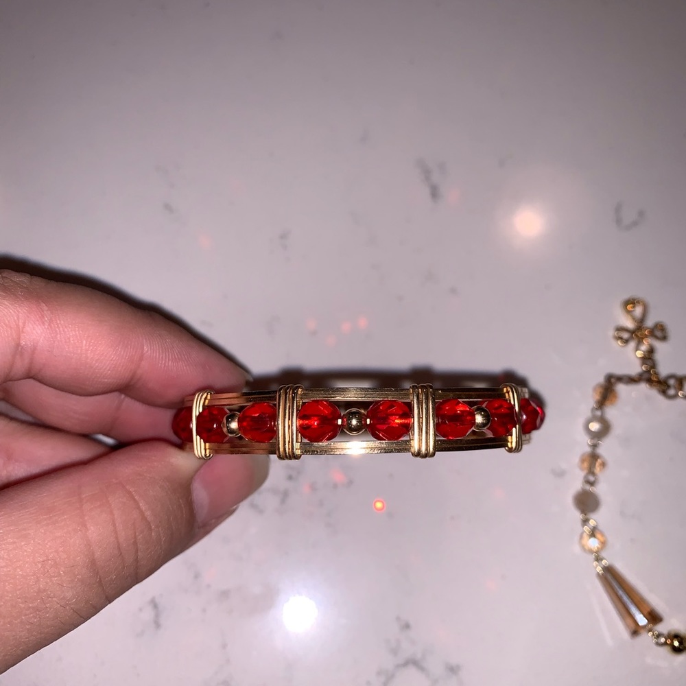 Bracelets - Picture 11 of 14